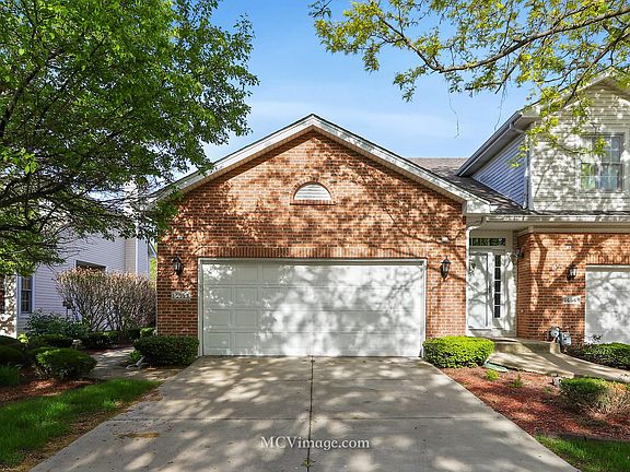 3rd image of 14539 Club Circle Dr