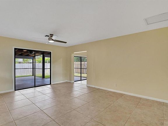 3rd image of 5425 Cleveland Rd