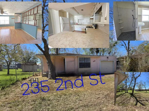 235 2nd St, Van Vleck, TX 77482