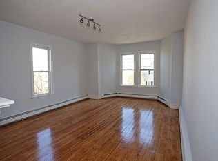 5 Munroe St #2, Somerville, MA 02143