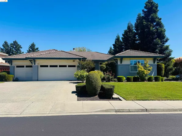 501 Winding Brook Ct, San Ramon, CA 94582