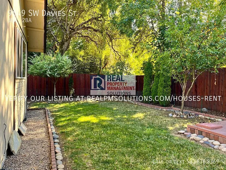 9649 SW Davies Rd — Photo 66