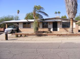 9831 E Domenic Ln, Tucson, AZ 85730