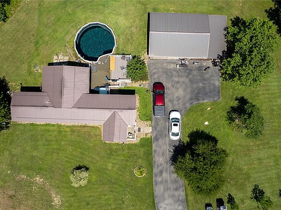 3rd image of 323 Annisville Rd