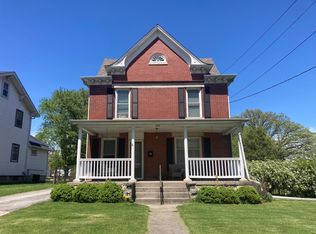 266 W Commercial Ave, Lowell, IN 46356