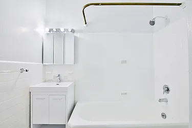 Rented by Platinum Properties