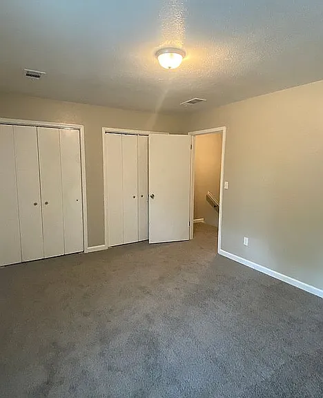 2644 Dorian Dr #D — Photo 12