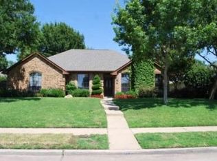 156 Finch Ln, Coppell, TX 75019