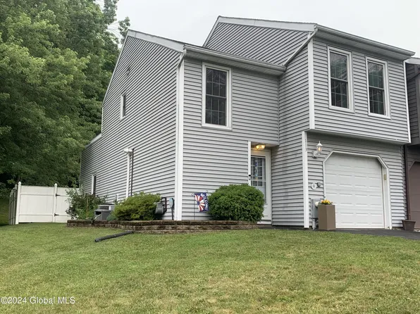 113 Westchester Drive, Clifton Park, NY 12065