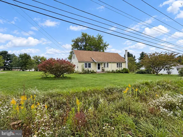 3088 Montmorenci Rd, Ridgway, PA 15853