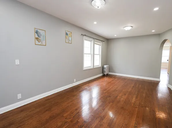 104-16 Rosita Place image 9 of 15