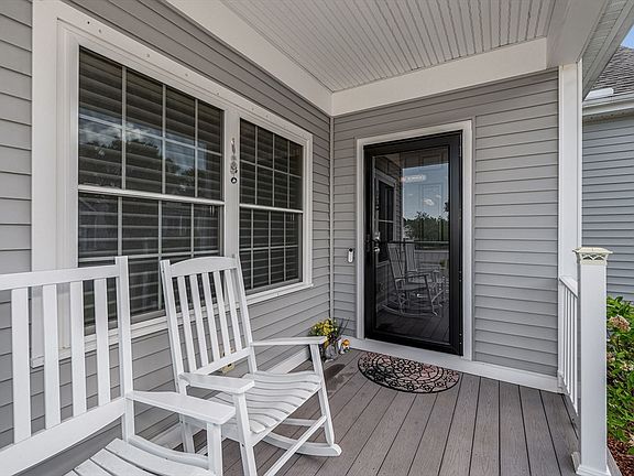 2nd image of 12 Dunstable Cir #12