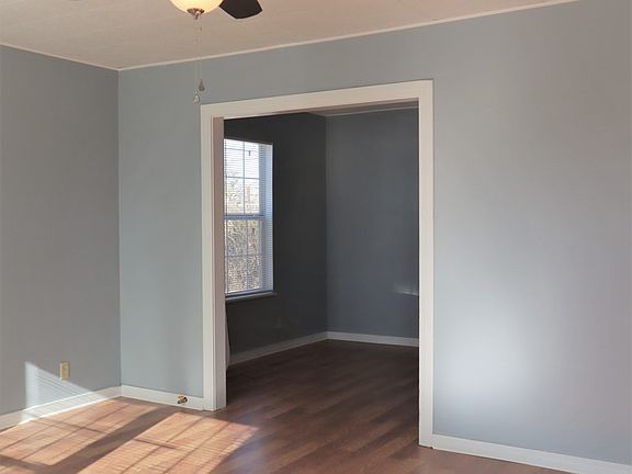 4th image of 609 E Oklahoma Ave