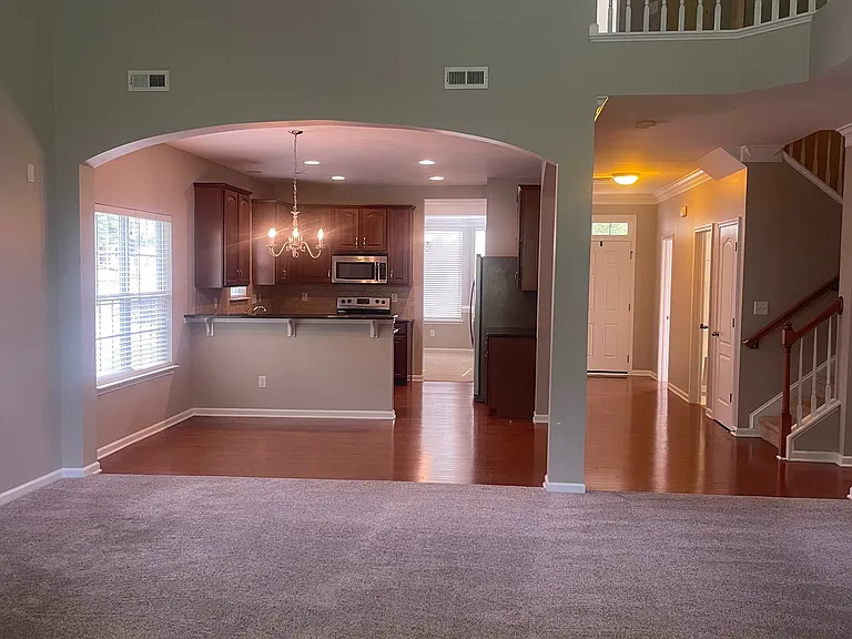 13606 Delstone Dr — Photo 6