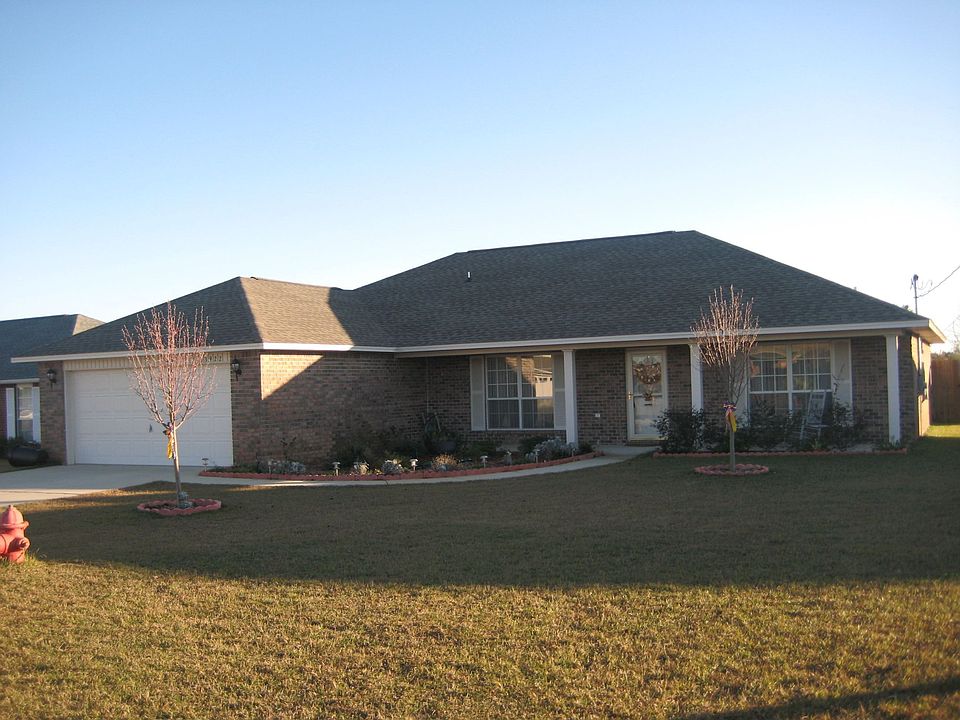 2nd image of 33922 Zuzu Ln