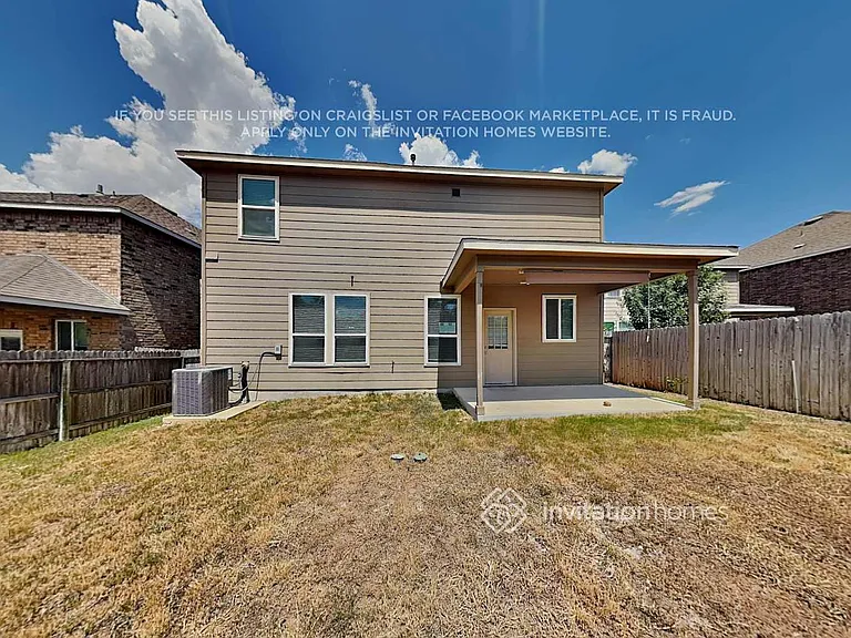 1607 Crown Daisy — Photo 21