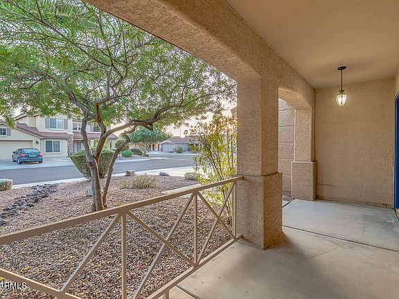 5th image of 3328 E Menadota Dr