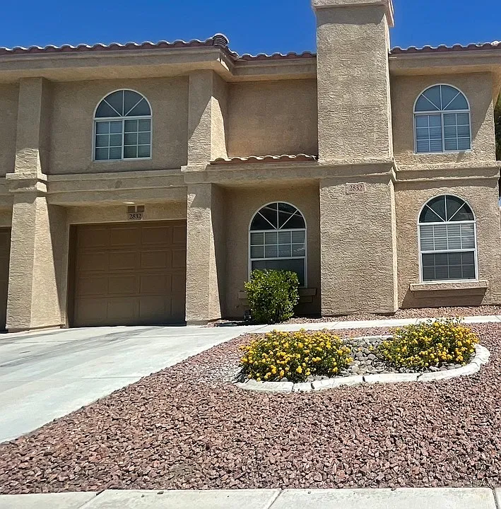 2832 Mill Point Dr