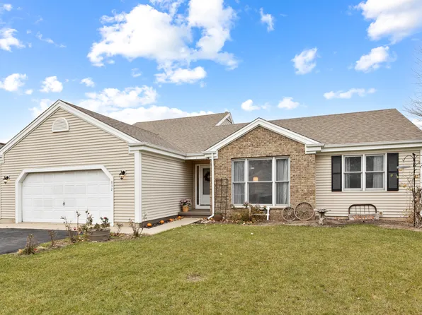 832 Chestnut Ct, Marengo, IL 60152