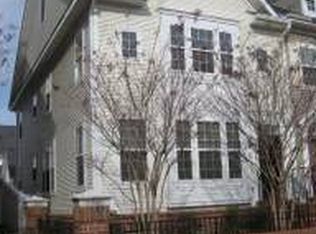 531 Redland Blvd, Rockville, MD 20850