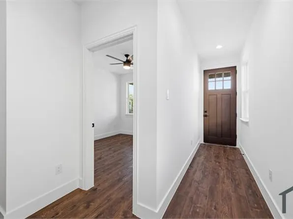 1104 E Annie St, Fort Worth, TX 76104