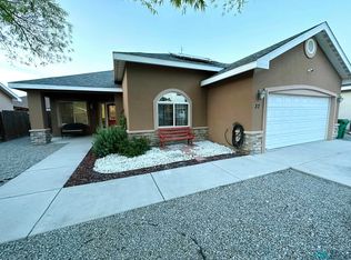 37 W Acoma Ct, Hobbs, NM 88240