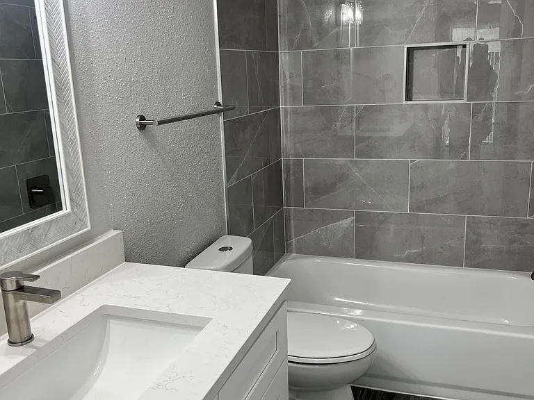 6061 Beverly Hill St — Photo 20