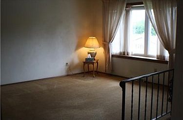3rd image of 513 Arthur Pl