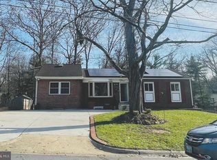 207 Oakton Rd, Gaithersburg, MD 20877