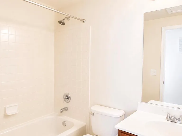 3351 Canton Ct — Photo 11