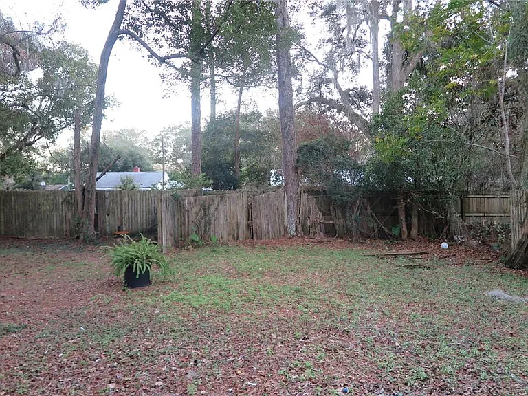 509 NW 19th Ln #B — Photo 17