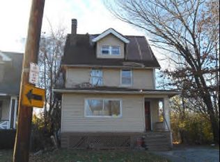 10430 Elmarge Rd, Cleveland, OH 44105