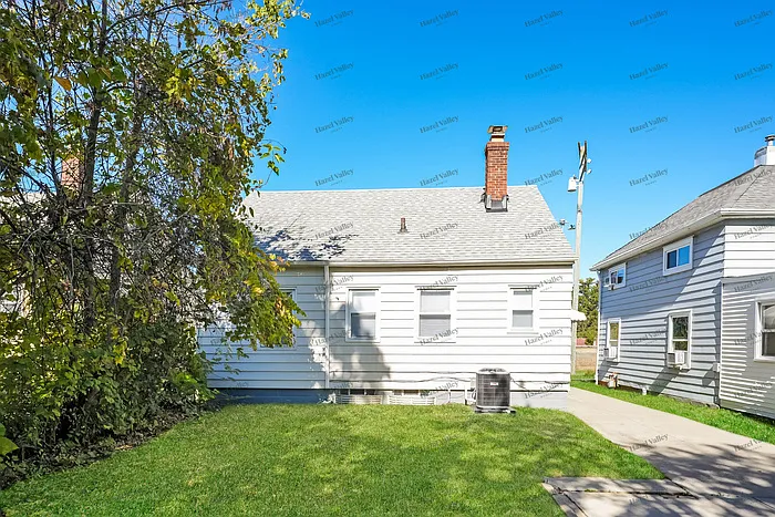 12605 Hirst Ave — Photo 14