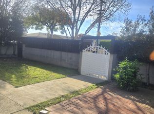 4761 W 169th St, Lawndale, CA 90260