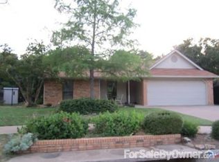 4412 Blackberry Dr, Arlington, TX 76016