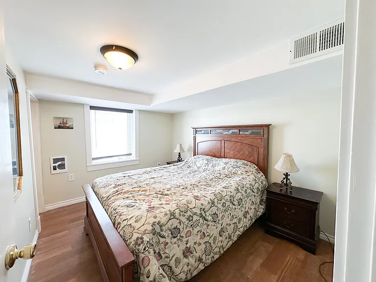 607 N Ewing St #1 — Photo 8
