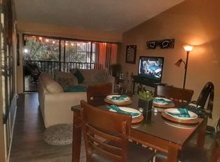 5669 Summer Side Ln, Sarasota, FL 34231