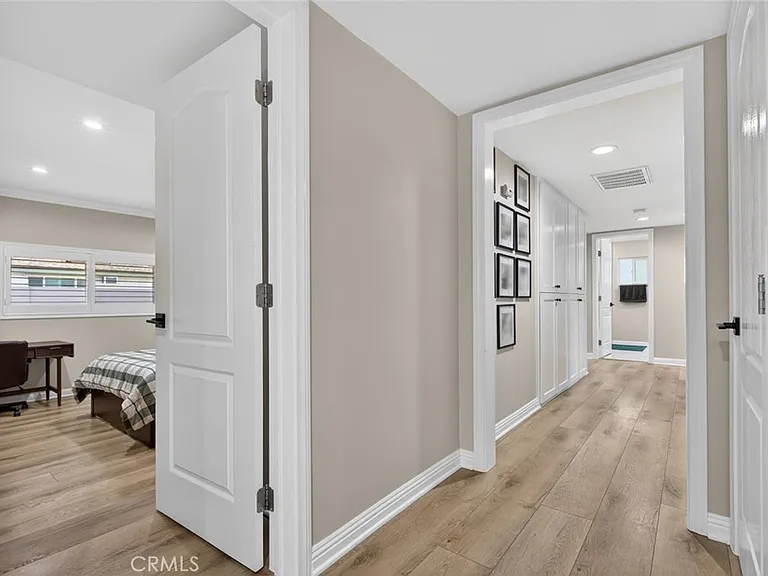 16751 Londelius St — Photo 21