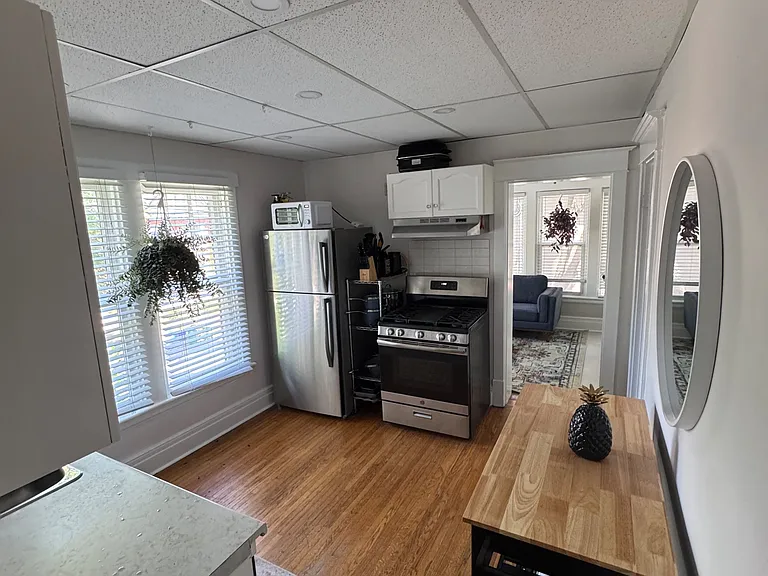 120 Herkimer St — Photo 10