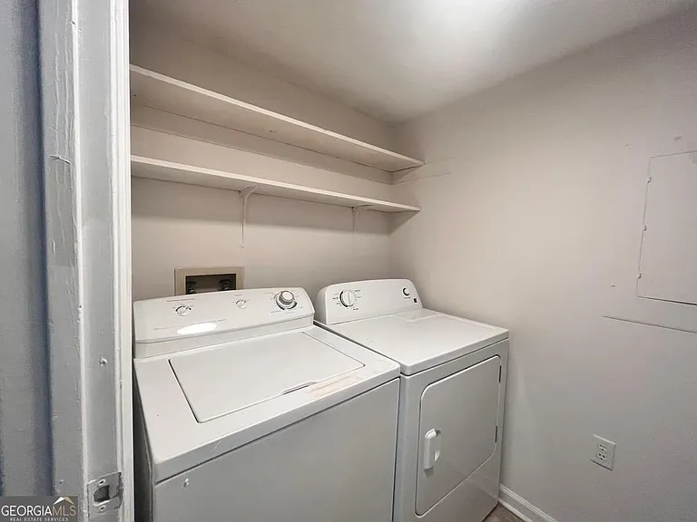 251 Knight Dr #1-18 — Photo 11