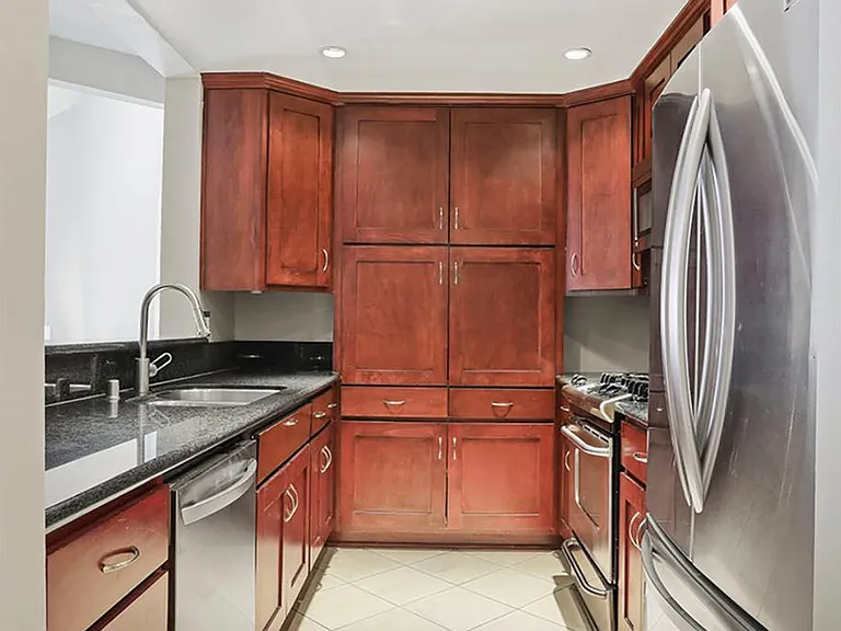 501 E Del Mar Blvd #311 — Photo 5