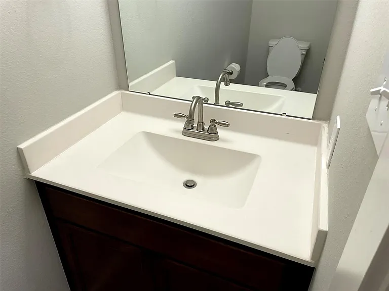 101 Wickersham St #B — Photo 7