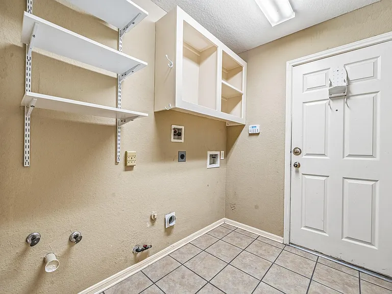 17935 Rose Hill Park Ln — Photo 22