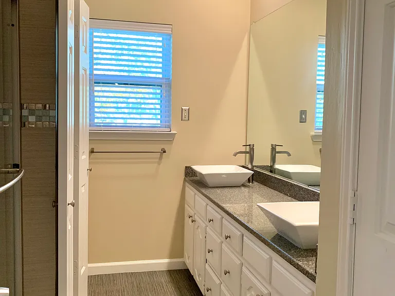 1410 Indian Lake Trl — Photo 14