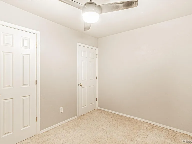 700 N Washington St #207 — Photo 28