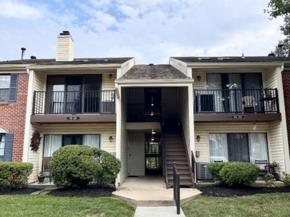 99 Woodward Ln
