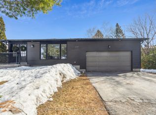 2199 Richard St E, Innisfil, ON L9S 2C4