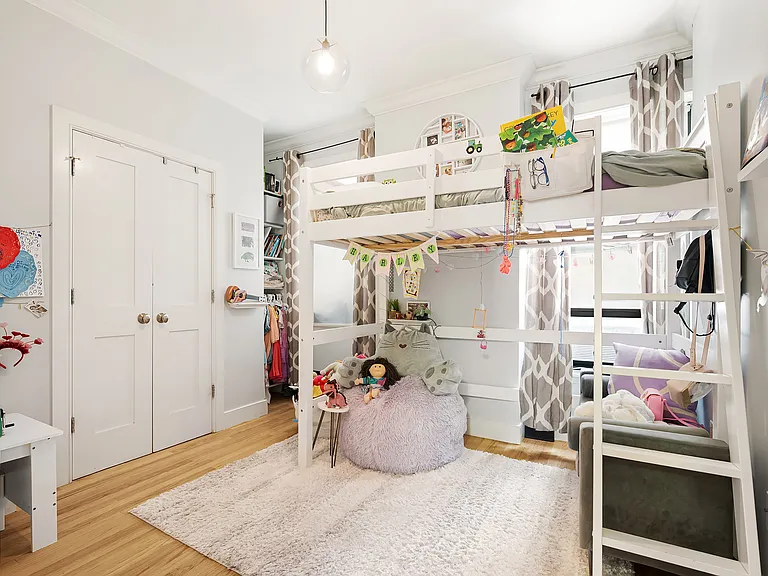 417 Manhattan Ave #B-7 — Photo 8