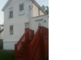 2 Sable St, Norwalk, CT 06854