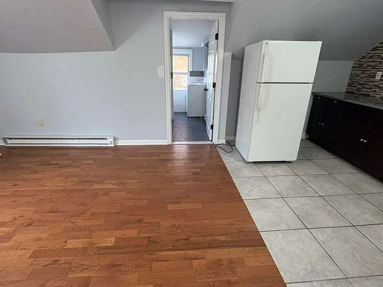 116-118 22nd St #3 — Photo 2